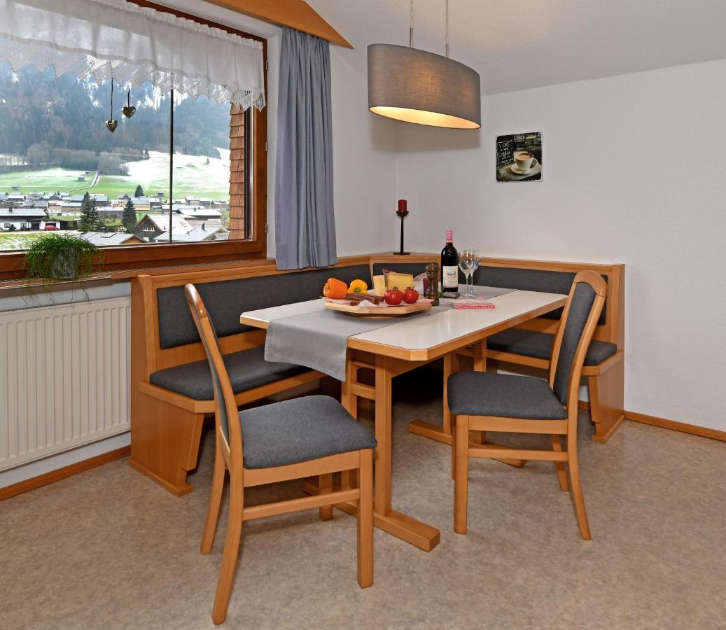 Ruef Wohlfuehl-Apartments Au (Vorarlberg) Exterior foto